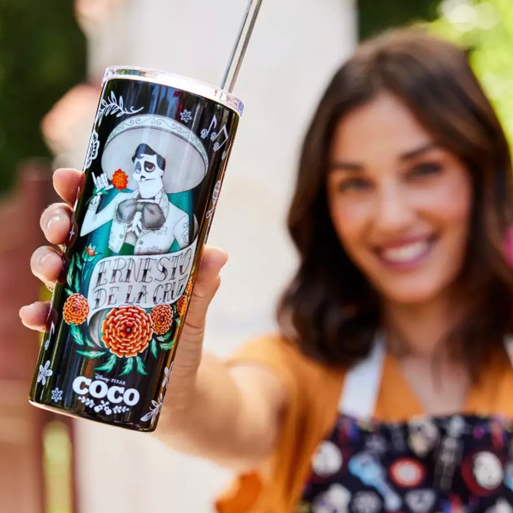 Disneys Coco- Ernesto De La Cruz 17oz Stainless Steel Tumbler with Straw 🆕 - Picture 3 of 9